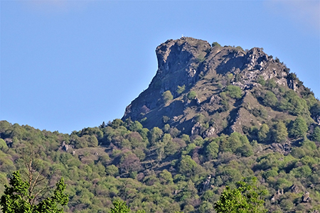 Alla Madonna delle Cime sul Corno Zuccone (1458 m) da Reggetto di Vedeseta il 14 maggio 2017 - FOTOGALLERY